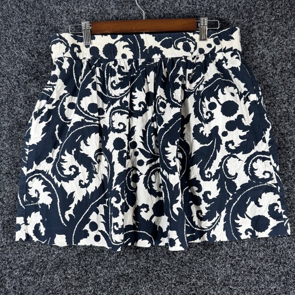 Banana Republic Dresses & Skirts - Banana Republic Milly Collection Navy White Scroll Print Mini Skirt Pockets 2P